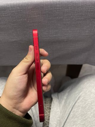 iPhone 13 Rojo - Batería 89%