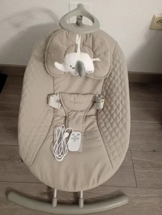 Dolce culla musicale per bambini con telecomando