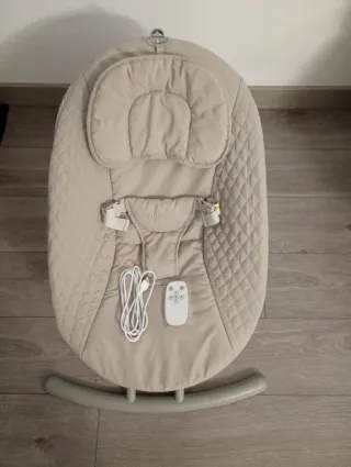 Dolce culla musicale per bambini con telecomando