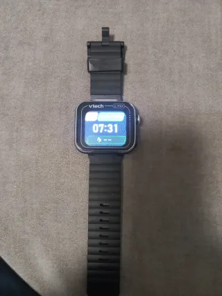 Reloj VTech Smartwatch MAX Negro y Plateado