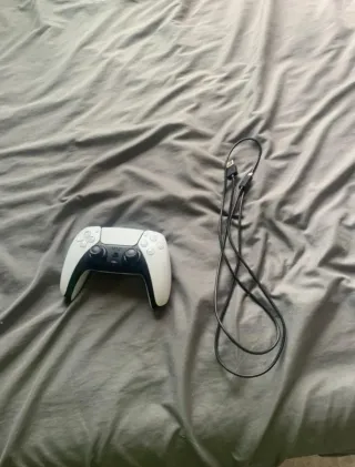 Playstation 5 + Mando Original.