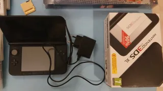 Nintendo 3DS XL Nero + Caricatore