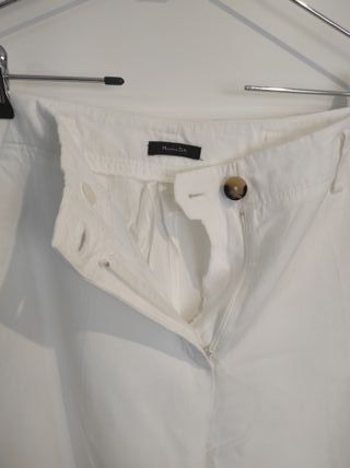 Pantalón blanco Massimo Dutti elegante
