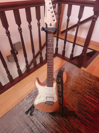 Guitarra Eléctrica Yamaha Pacifica Zurda