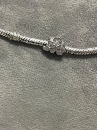 Charm mini Elefante o Búho precio UND