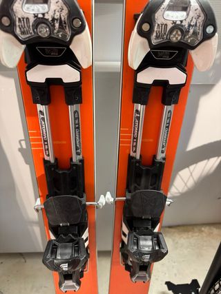 Sci Volkl Wall Freestyle e DPS Traversata wailer