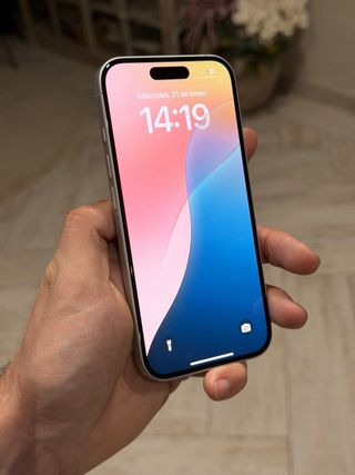 iPhone 16 Blanco como a estrenar 128gb