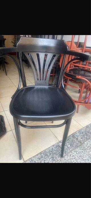 Sillas de cafetería estilo Thonet