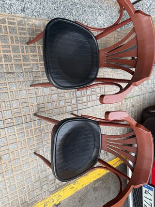 Sillas de cafetería estilo Thonet