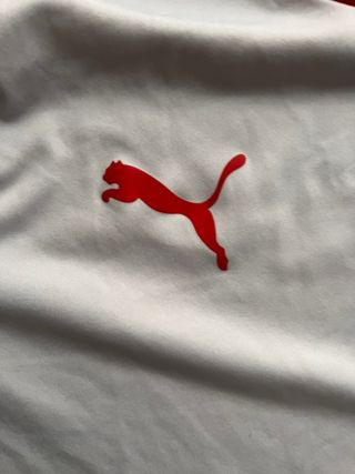 T-shirt Puma bianca e rossa taglia M