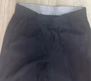 Pantalón Massimo Dutti azul marino talla 38