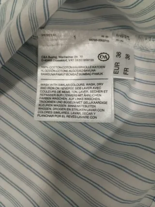 Blusa Yessica Rayas Azules  y Blancas