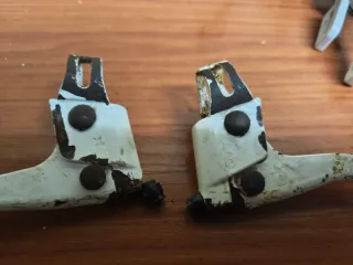 Herraduras de freno y manetas GAC Akimoto