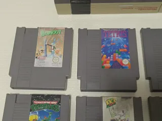 Nintendo NES Console con 6 Giochi