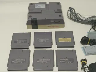 Nintendo NES Console con 6 Giochi