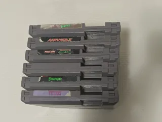 Nintendo NES Console con 6 Giochi