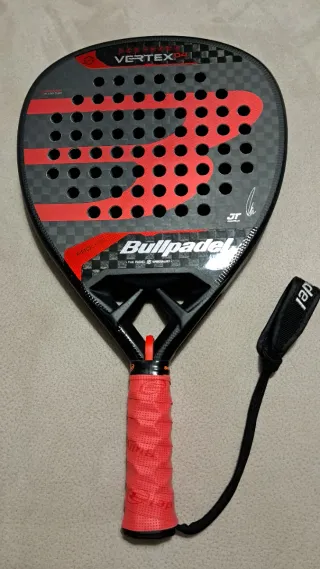 Pala Bullpadel Vertex 04