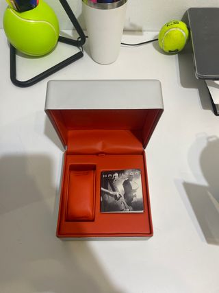 Caja Hamilton Naranja y Blanca