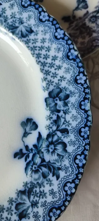 2 Piatti Burslem England 1893