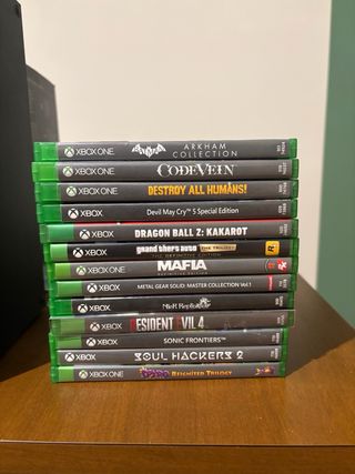 Xbox Series X 1TB + 2 Controller + Cuffie + 13 Gio