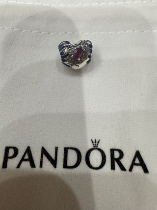 Charm Pandora Corazón con Piedra Roja