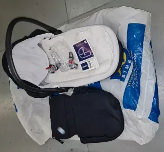 Culla Inglesina completa di accessori