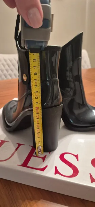 Botas de agua Guess talla 37 color azul plomo