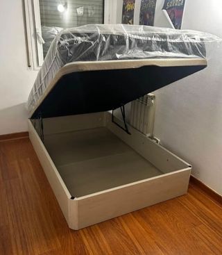 Canapé canapé canapé