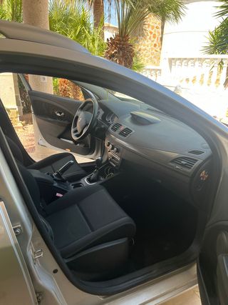 Renault Megane 2011 1.5 dci