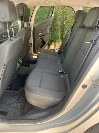 Renault Megane 2011 1.5 dci