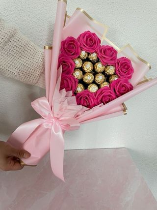 Ramo de flores rosas y fucsia