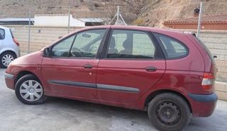 Piloto trasero izquierdo renault scenic 1.9 47278