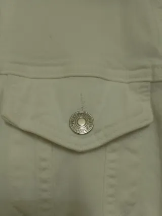 Chaqueta vaquera blanca Mango