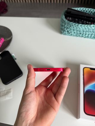 iPhone 14 128GB Rosso