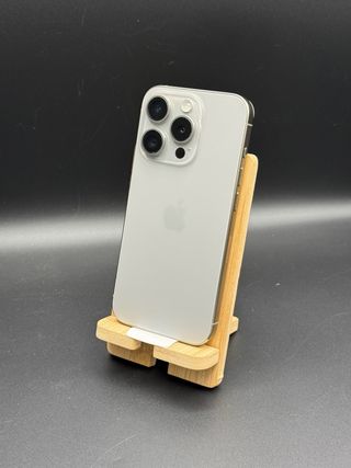 iPhone 16 pro 256gb Titanio Natural como Nuevo