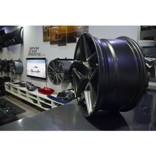 Juego de 4 Llantas 19 Concaver CVR2 Carbon Graphit