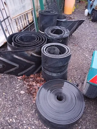 Rollos de goma industrial Precio por unidad...25€