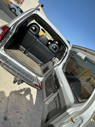 Mitsubishi Montero 2003