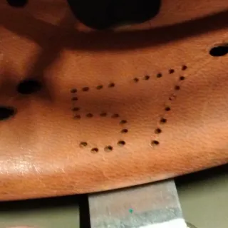 Elmo 33 fregio artiglieria