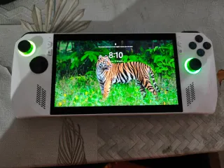 Console portatile Asus ROG Ally Bianca