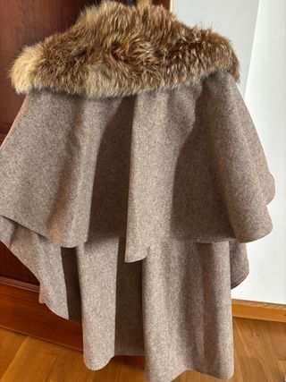 Capote Alentejano com Gola de Pelo