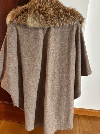 Capote Alentejano com Gola de Pelo