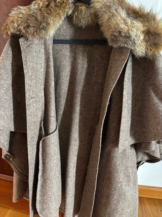 Capote Alentejano com Gola de Pelo