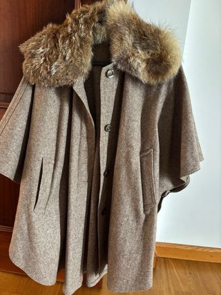 Capote Alentejano com Gola de Pelo