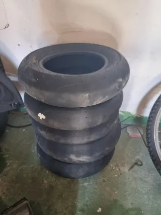 Lote neumáticos PMT 10 " medio uso