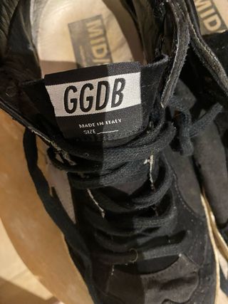 Golden Goose Mid Star Negras y Plateadas