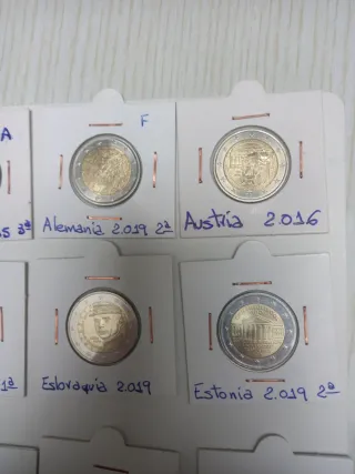 Lote 16 monedas conmemorativa 2€ S/C  encartonadas