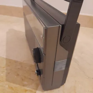 RADIOLA Radio Portátil LW MW Gr