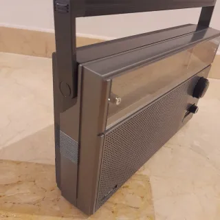 RADIOLA Radio Portátil LW MW Gr