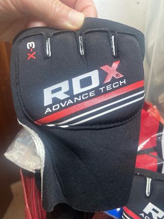 Lote Guantes y cintas de boxeo 12 oz